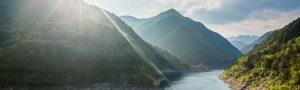 Visit Val Vestino, vista del lago in controluce